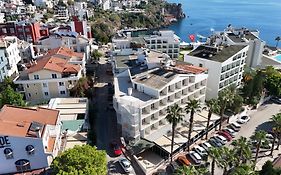 Prima Hotel